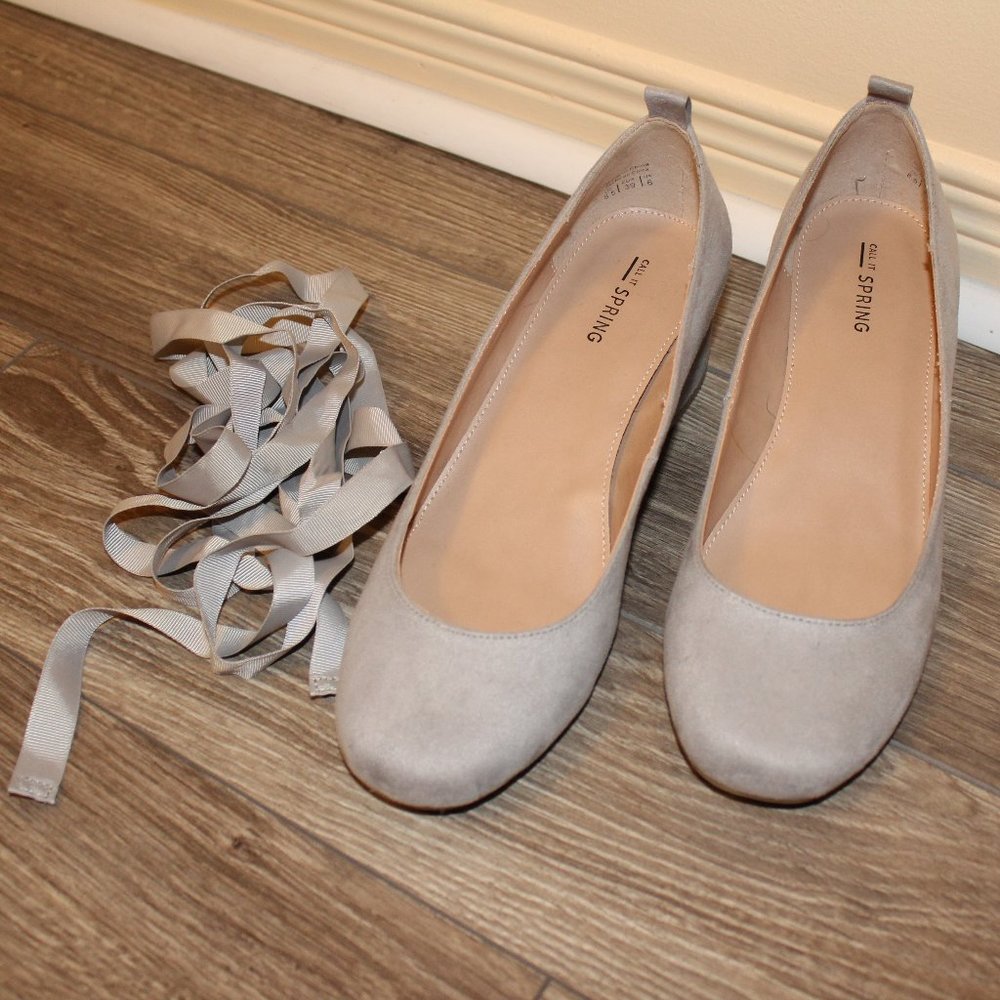 Light Grey Heels - Picture 2 of 2